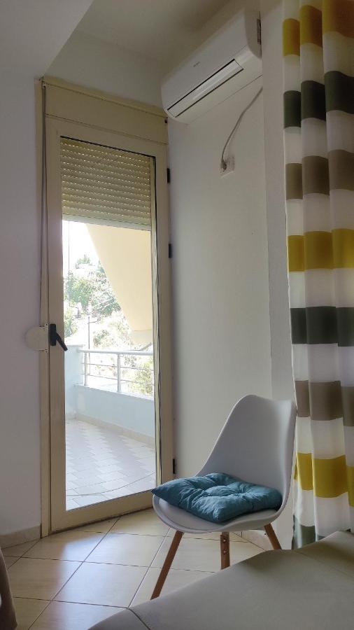 Potami Apartment - 50 Mt From The Beach Himarë Dış mekan fotoğraf